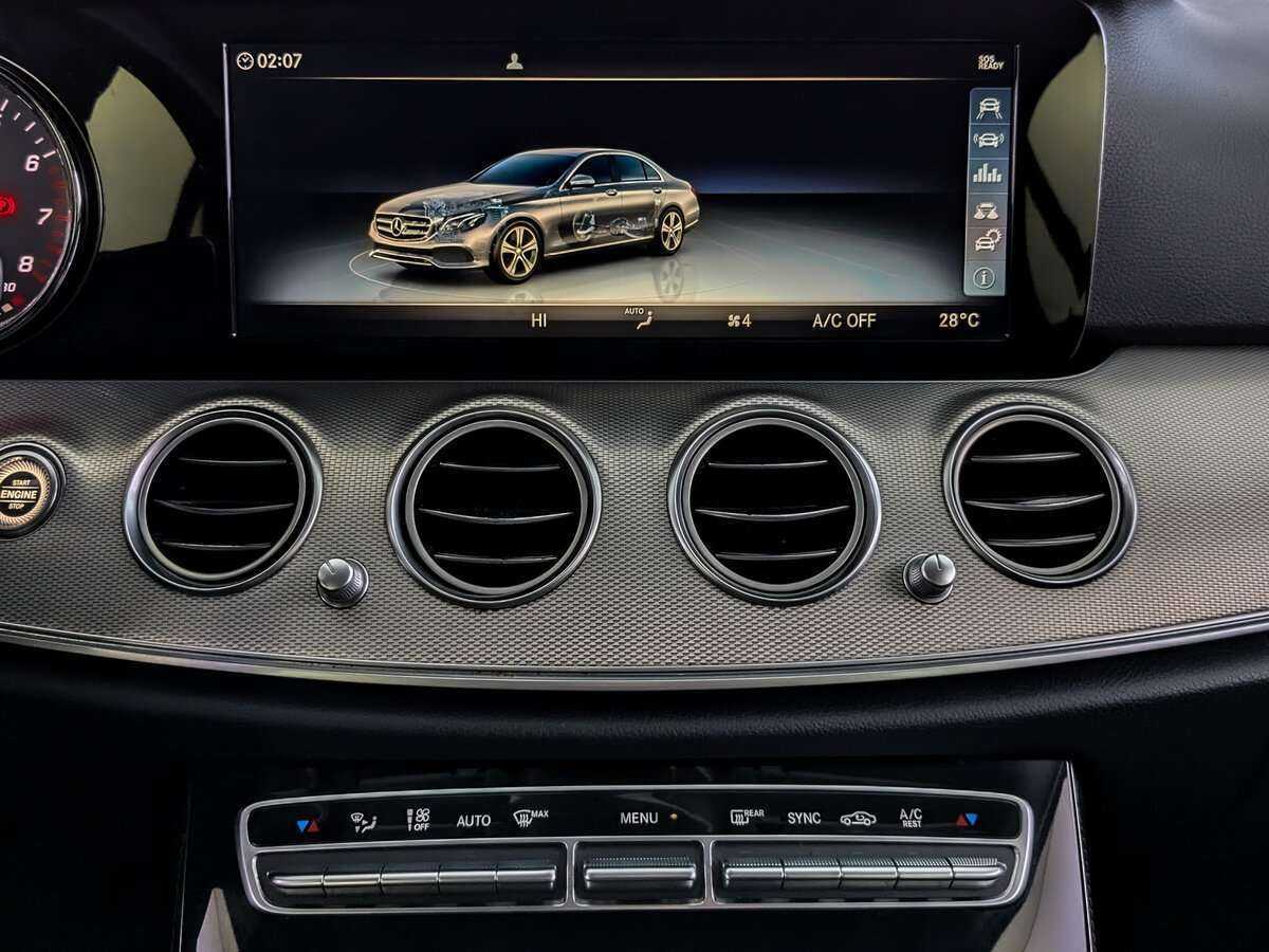 Mercedes-Benz E-Класс 2018 года с пробегом. Фото: #12