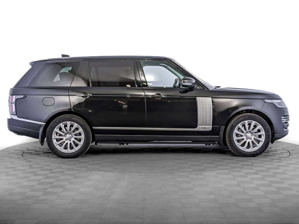 Land Rover Range Rover 2018 года с пробегом. Фото: #3