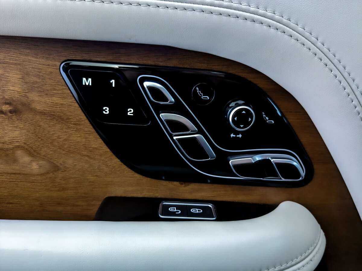 Land Rover Range Rover 2018 года с пробегом. Фото: #14