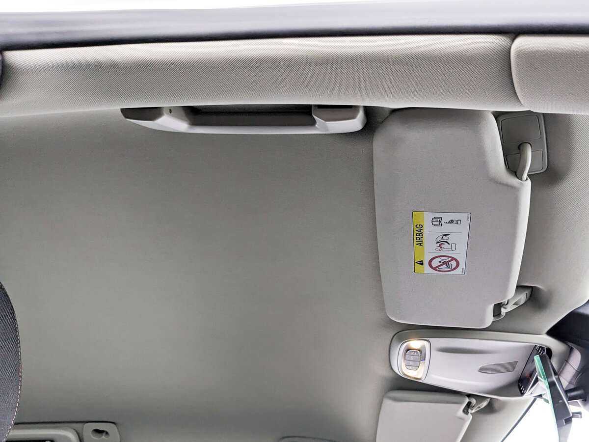 Volvo V40 Cross Country 2014 года с пробегом. Фото: #17