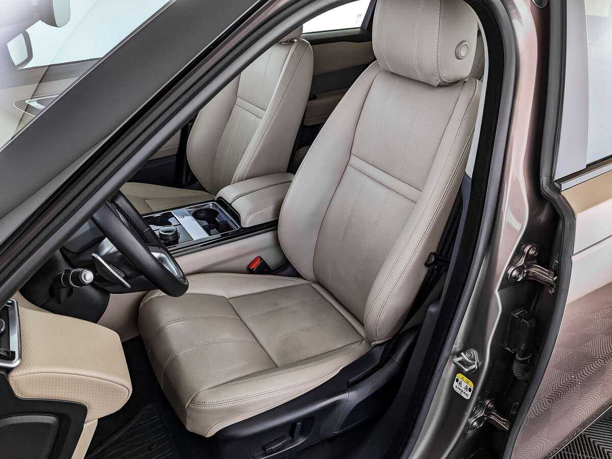 Land Rover Range Rover Velar 2017 года с пробегом. Фото: #14