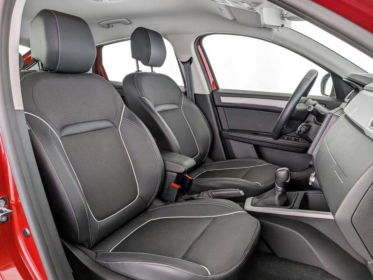 Renault Arkana 2021 года с пробегом. Фото: #16