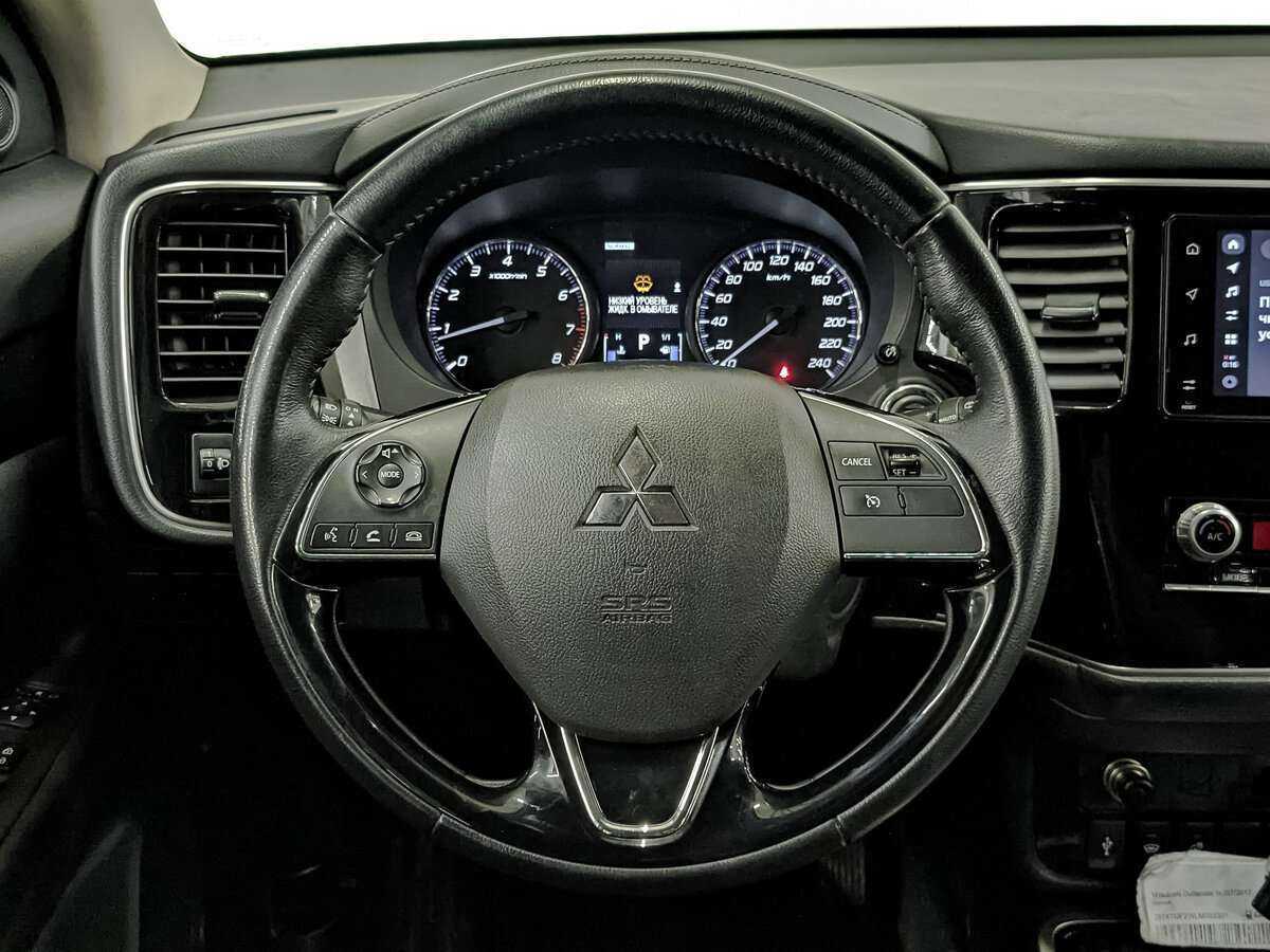 Mitsubishi Outlander 2020 года с пробегом. Фото: #17