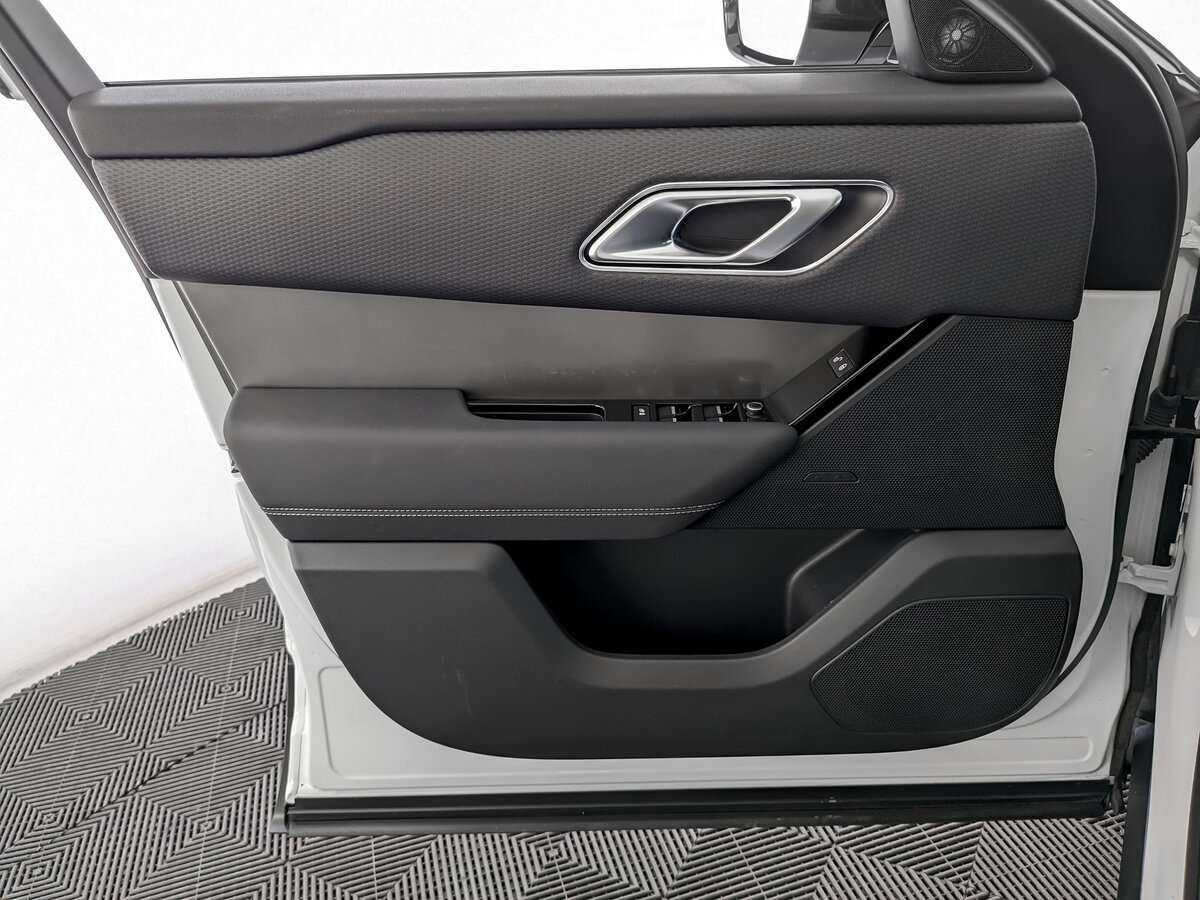Land Rover Range Rover Velar 2019 года с пробегом. Фото: #14