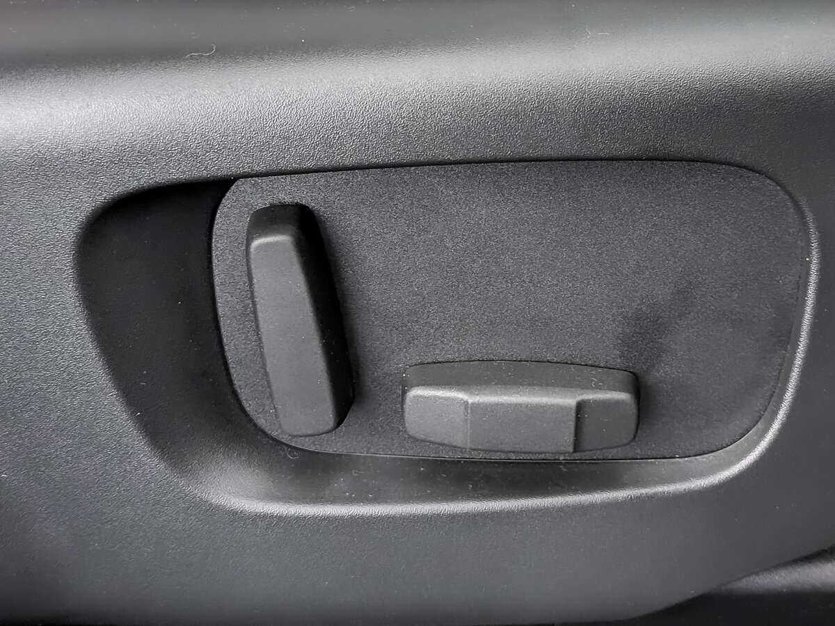 Land Rover Range Rover Velar 2019 года с пробегом. Фото: #20