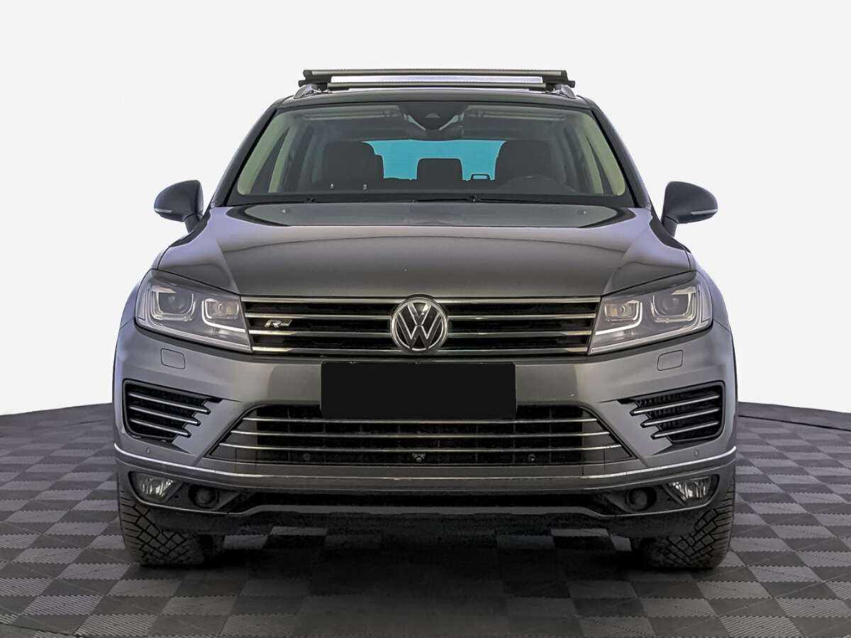 Volkswagen Touareg 2017 года с пробегом. Фото: #1
