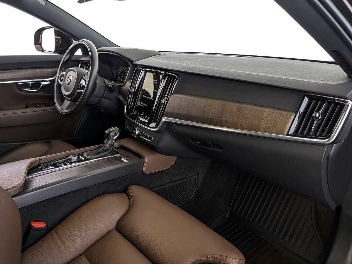 Volvo V90 2020 года с пробегом. Фото: #8