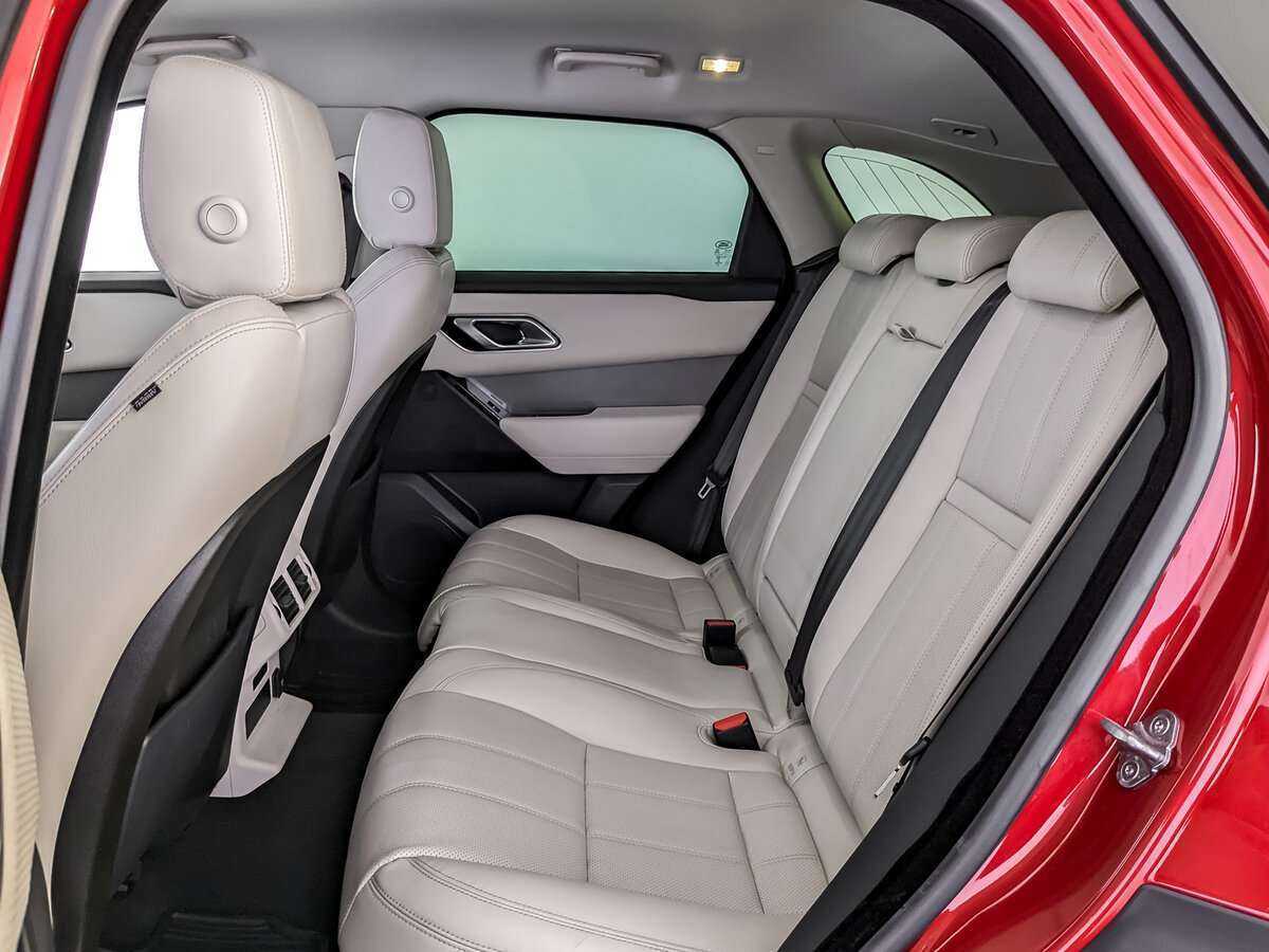 Land Rover Range Rover Velar 2020 года с пробегом. Фото: #9