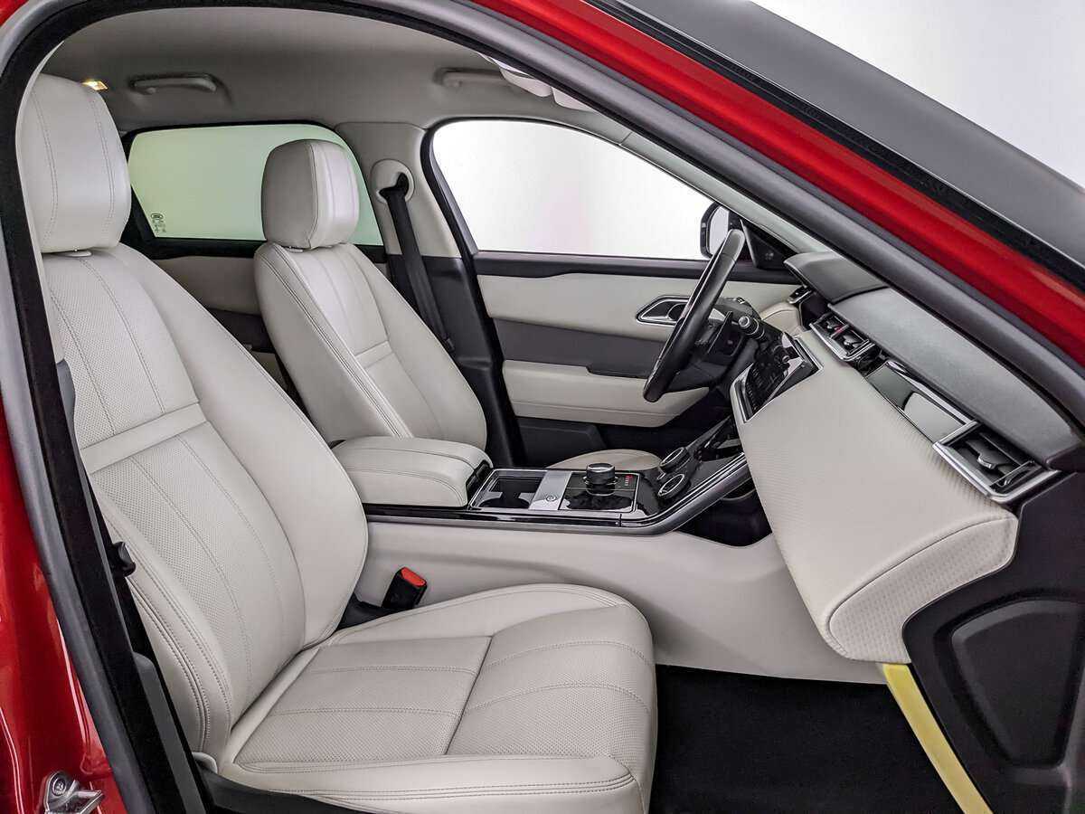 Land Rover Range Rover Velar 2020 года с пробегом. Фото: #20