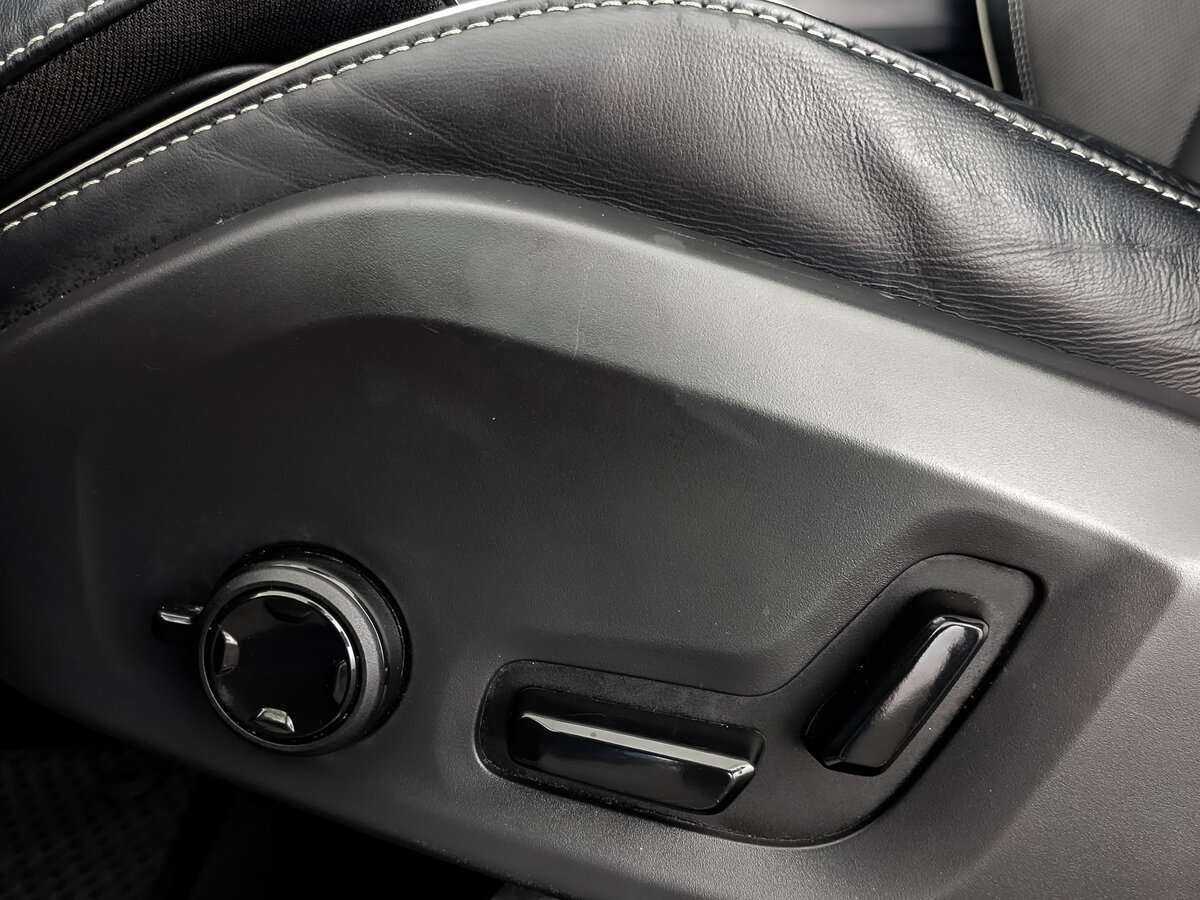 Volvo XC60 2019 года с пробегом. Фото: #16