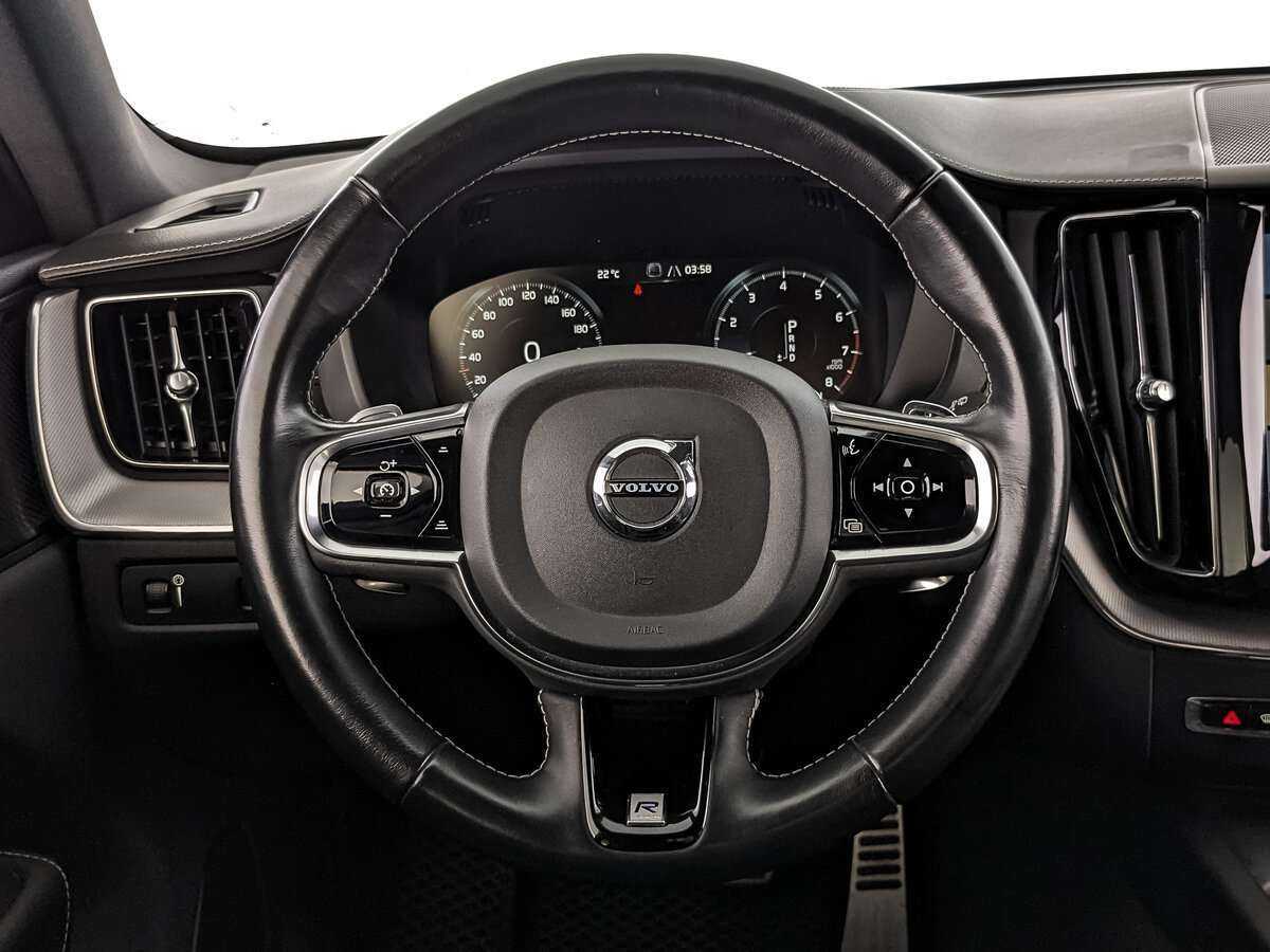 Volvo XC60 2019 года с пробегом. Фото: #17