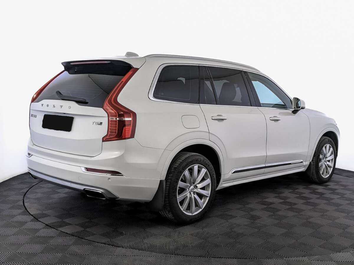 Volvo XC90 2019 года с пробегом. Фото: #4