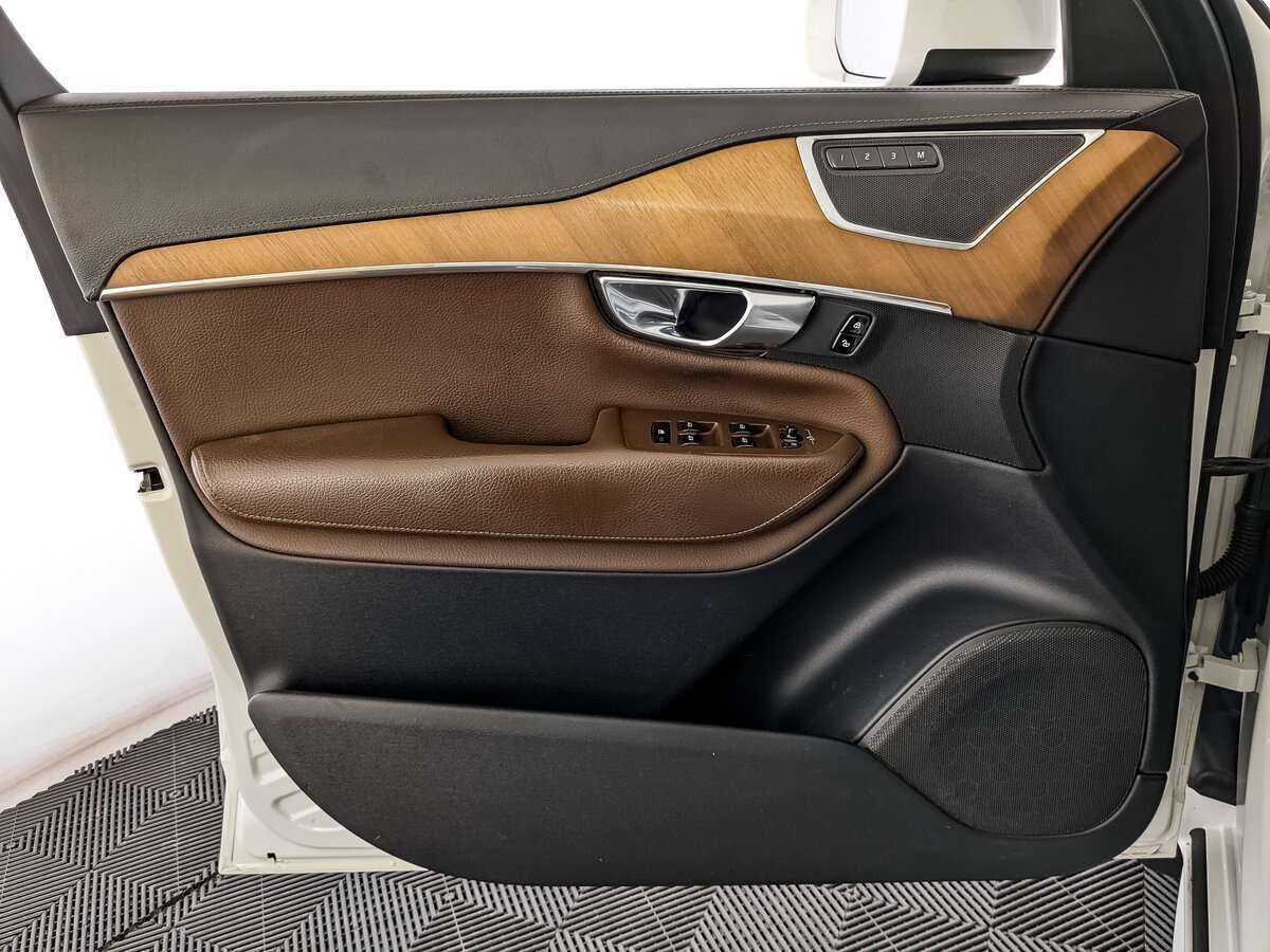 Volvo XC90 2019 года с пробегом. Фото: #14