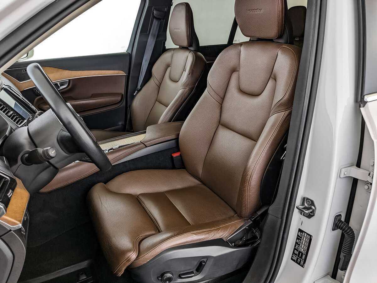 Volvo XC90 2019 года с пробегом. Фото: #15