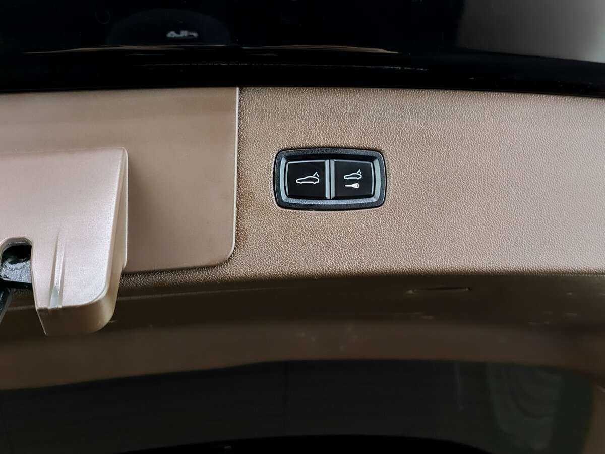 Porsche Cayenne 2019 года с пробегом. Фото: #19