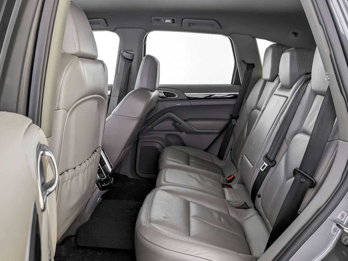 Porsche Cayenne 2012 года с пробегом. Фото: #9