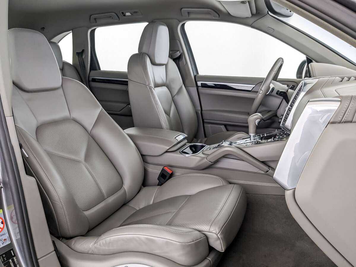Porsche Cayenne 2012 года с пробегом. Фото: #18