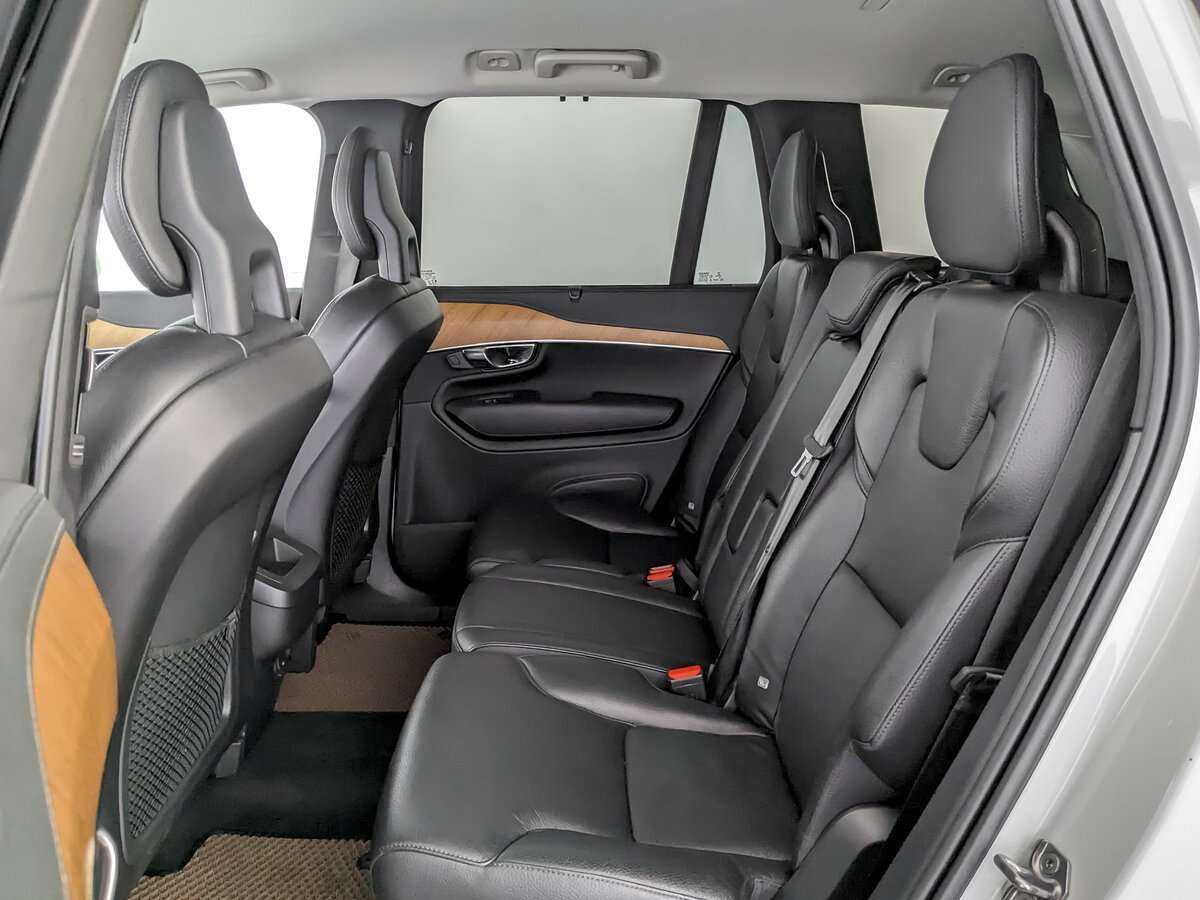 Volvo XC90 2021 года с пробегом. Фото: #9