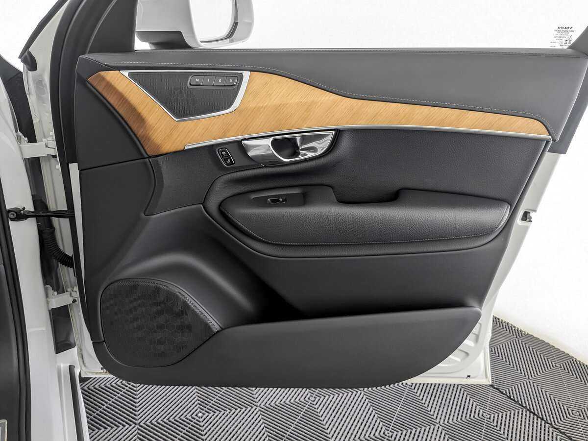 Volvo XC90 2021 года с пробегом. Фото: #22