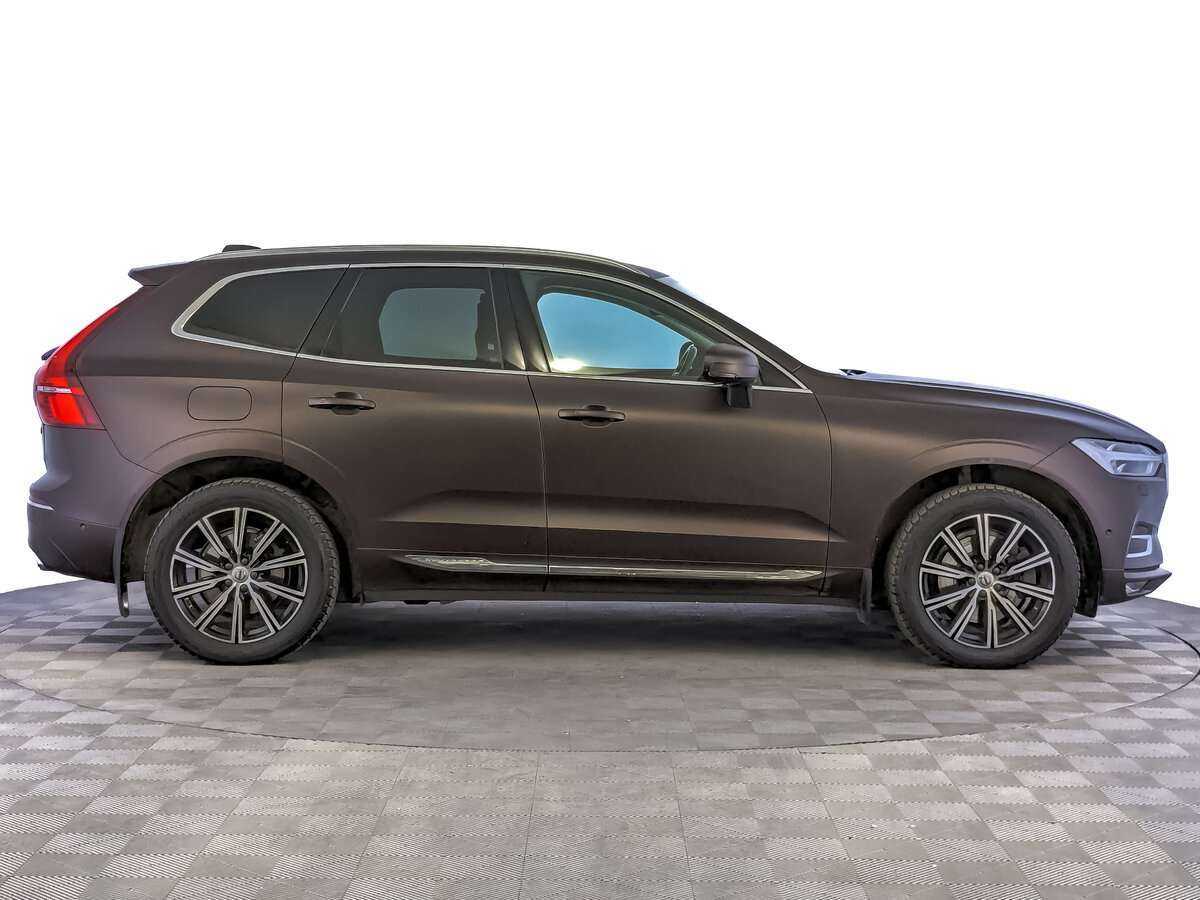 Volvo XC60 2018 года с пробегом. Фото: #3