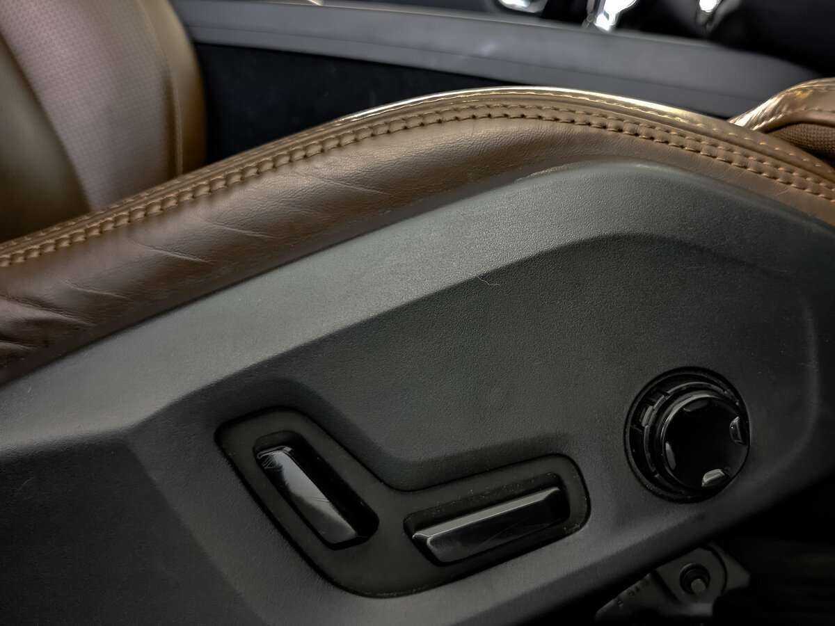 Volvo XC60 2018 года с пробегом. Фото: #22