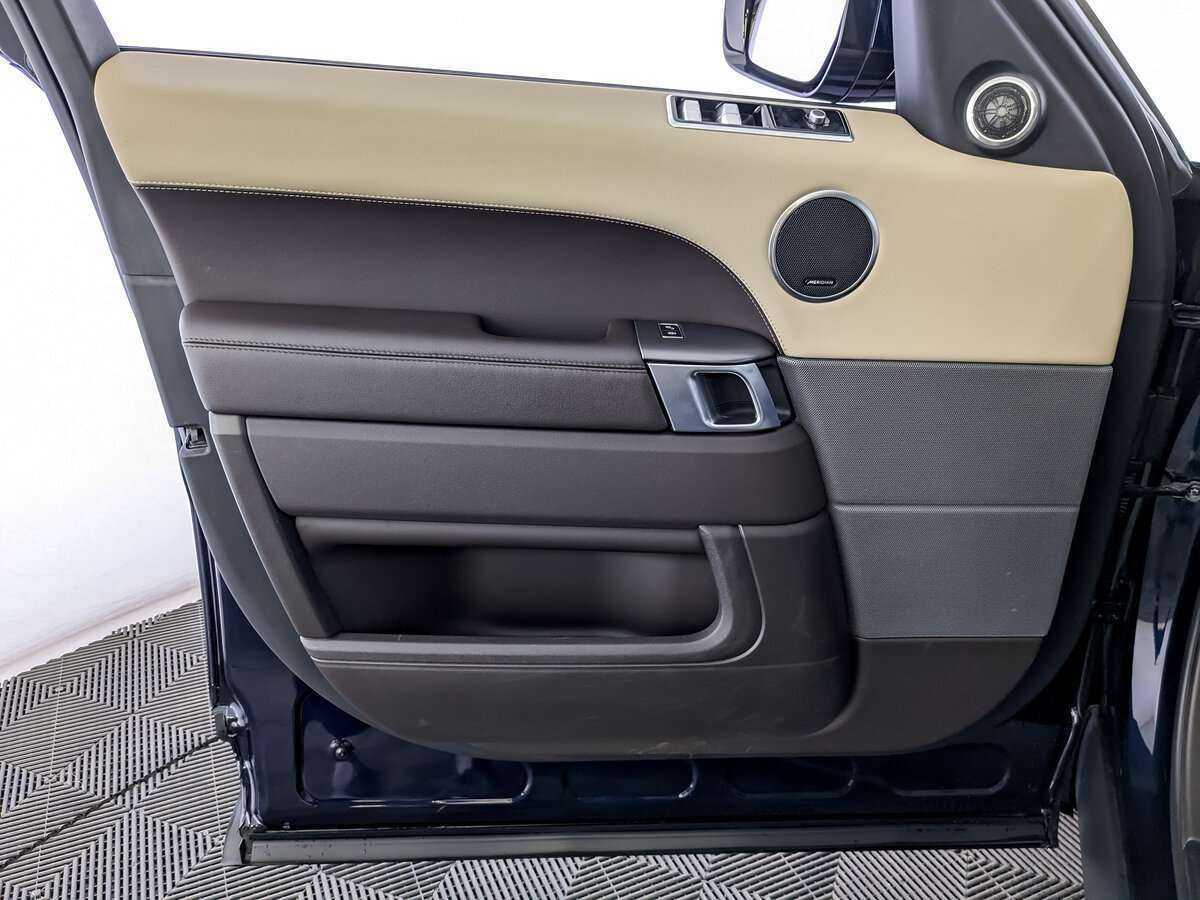 Land Rover Range Rover Sport 2020 года с пробегом. Фото: #14