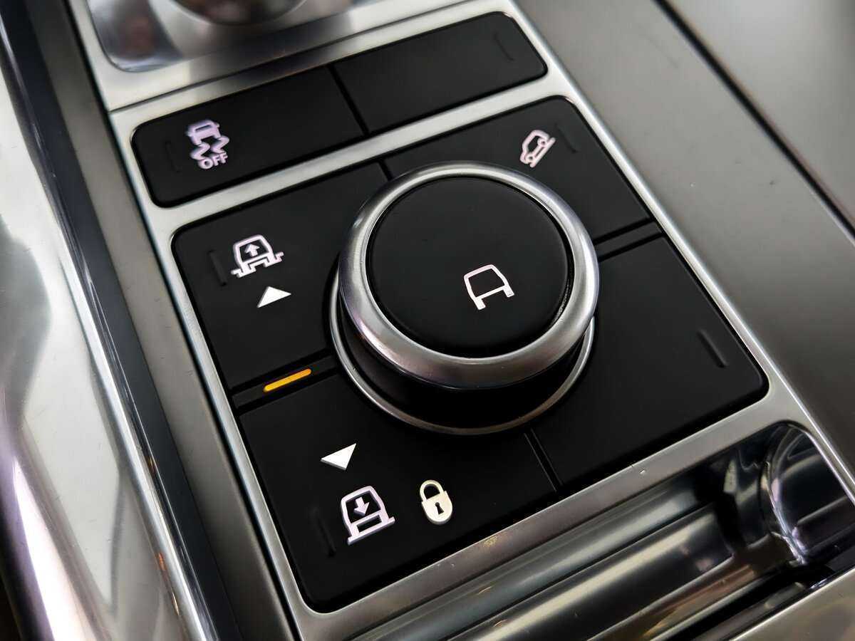 Land Rover Range Rover Sport 2020 года с пробегом. Фото: #21