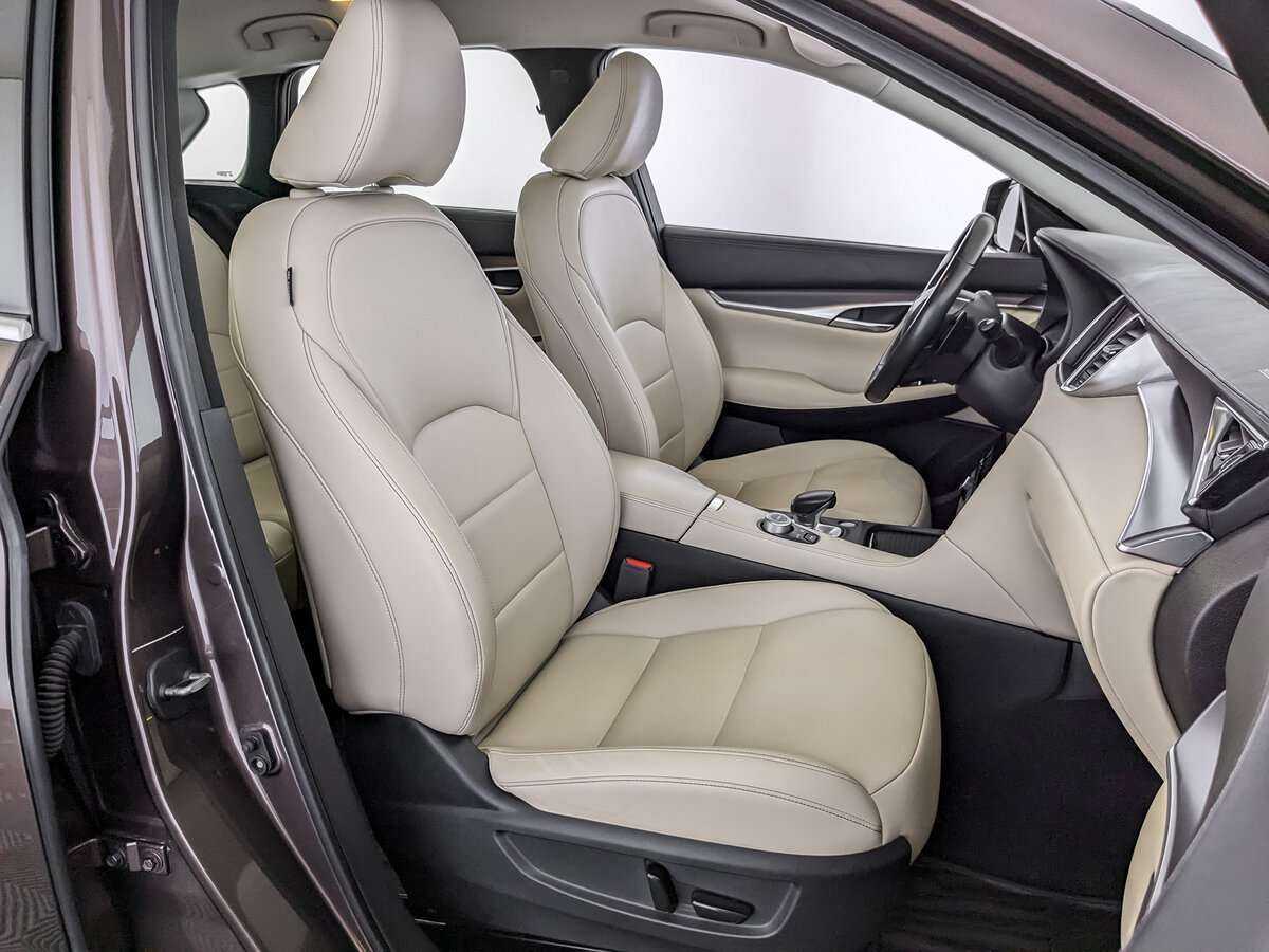 Infiniti QX50 2018 года с пробегом. Фото: #18