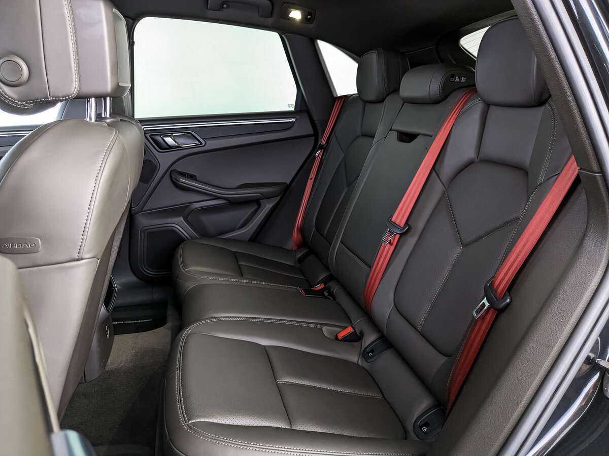 Porsche Macan 2020 года с пробегом. Фото: #17
