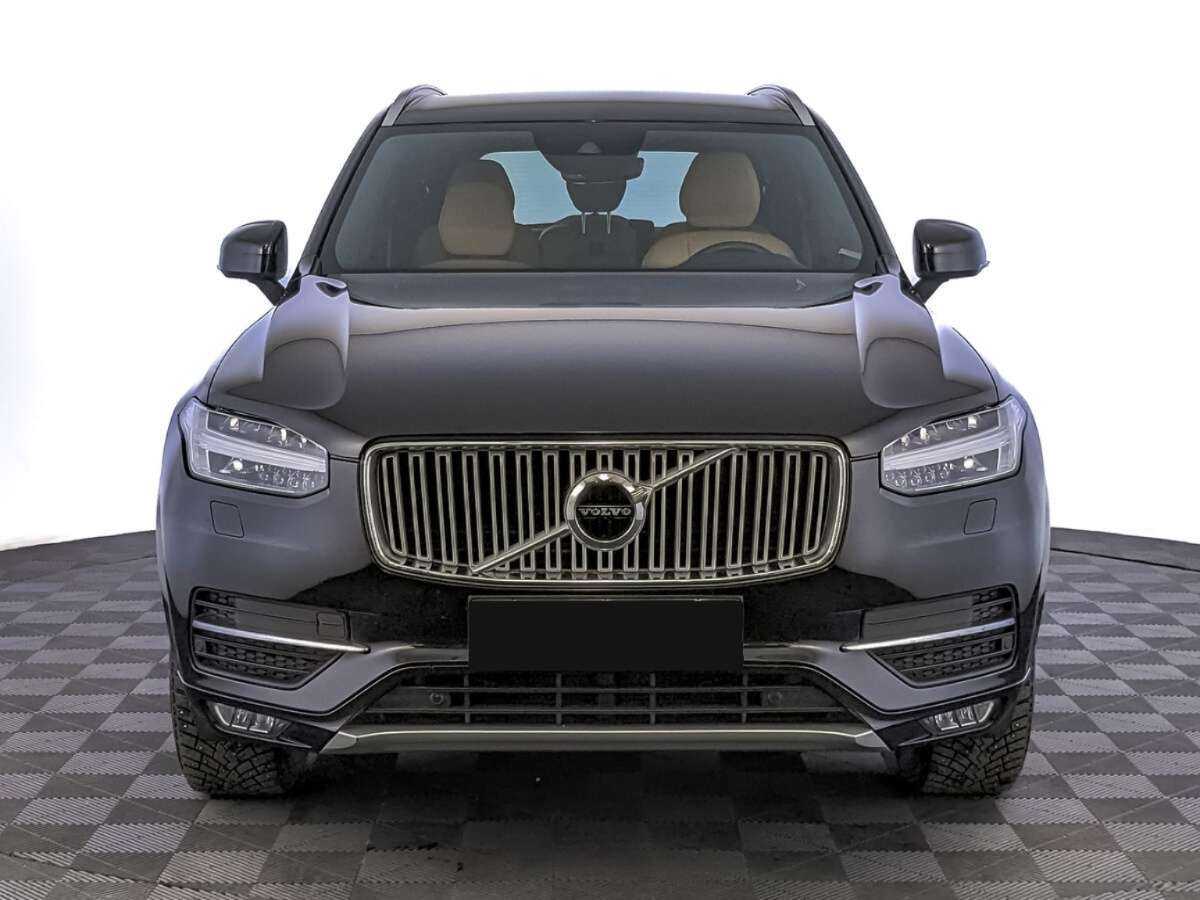 Volvo XC90 2019 года с пробегом. Фото: #1