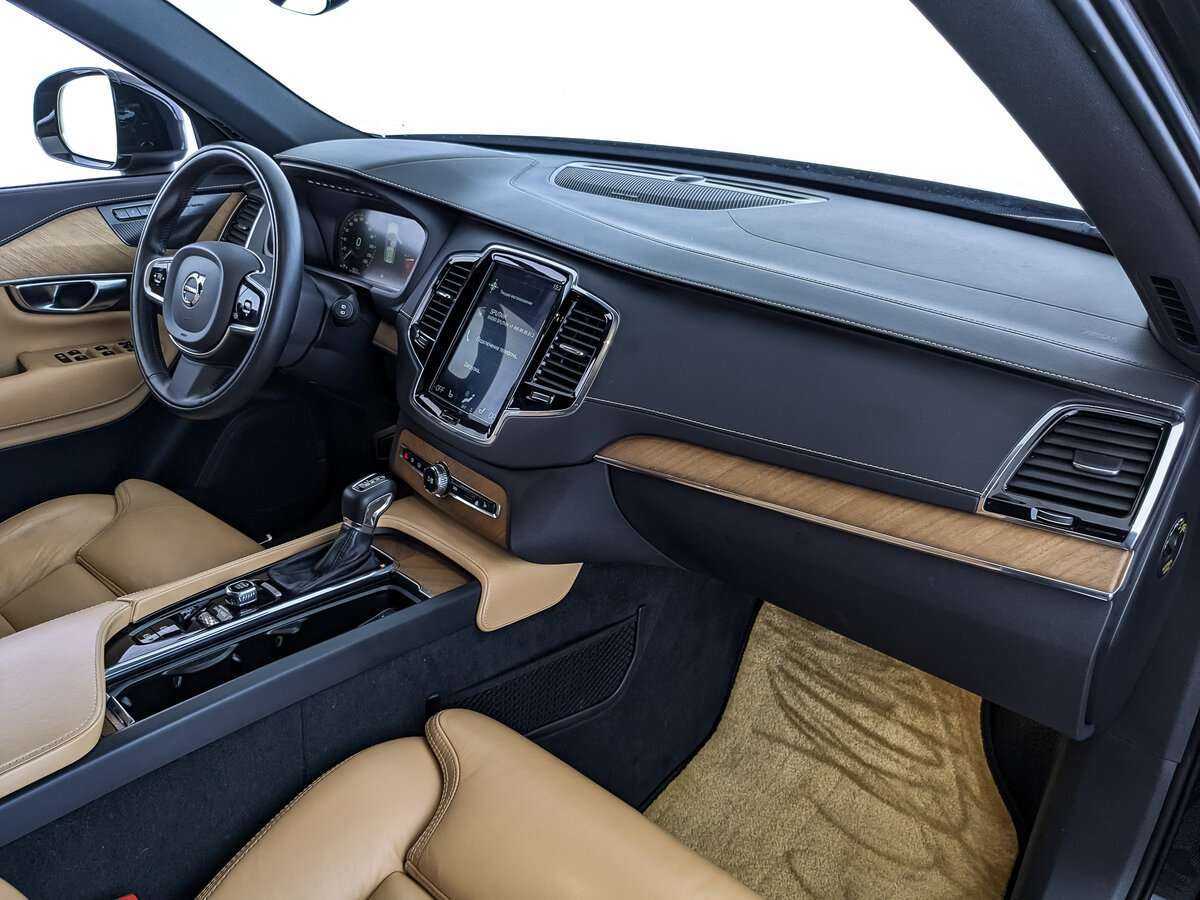 Volvo XC90 2019 года с пробегом. Фото: #8