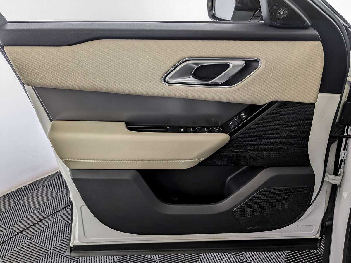 Land Rover Range Rover Velar 2020 года с пробегом. Фото: #14