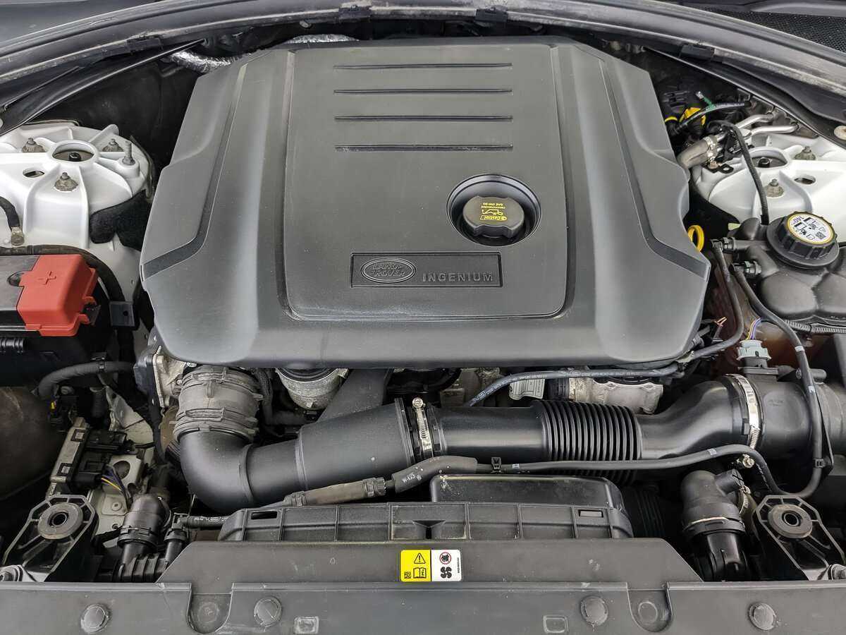 Land Rover Range Rover Velar 2020 года с пробегом. Фото: #7