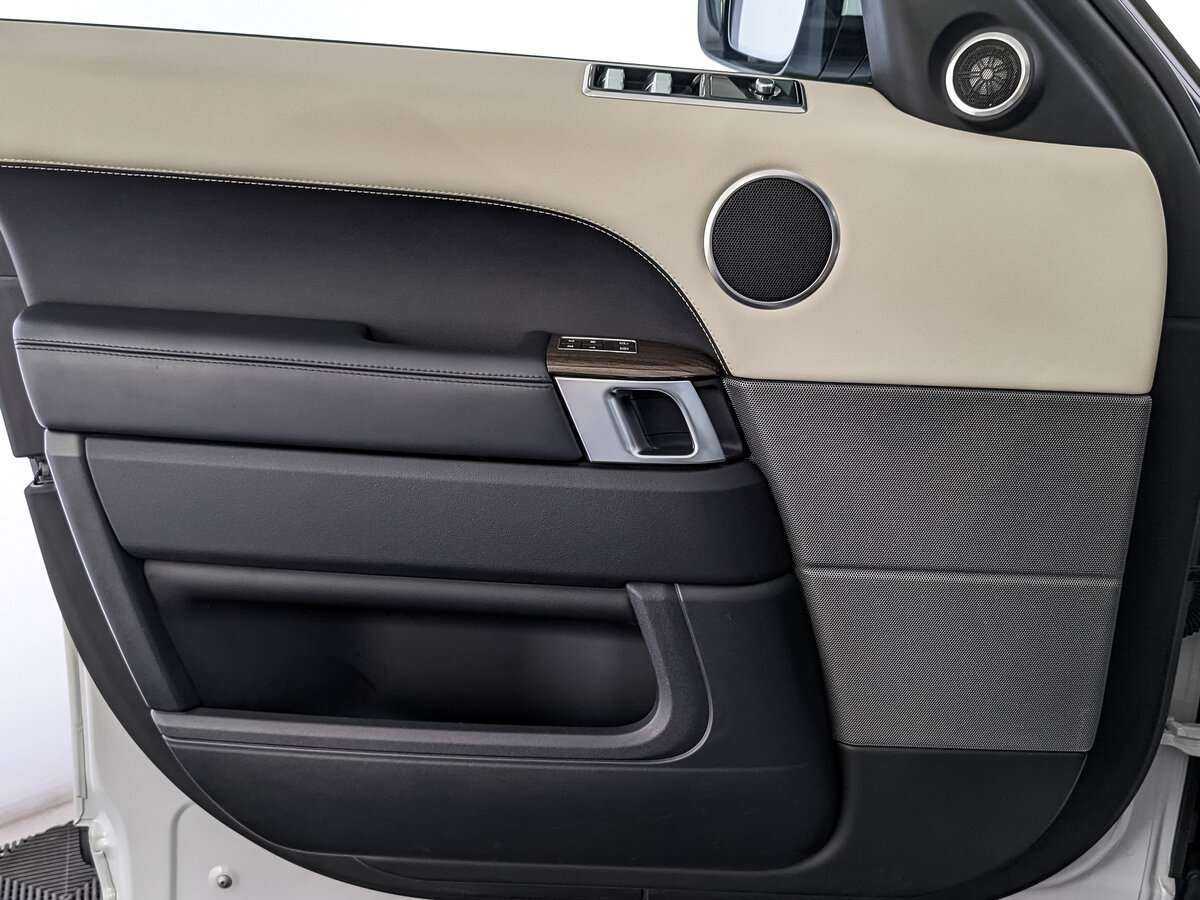 Land Rover Range Rover Sport 2020 года с пробегом. Фото: #16