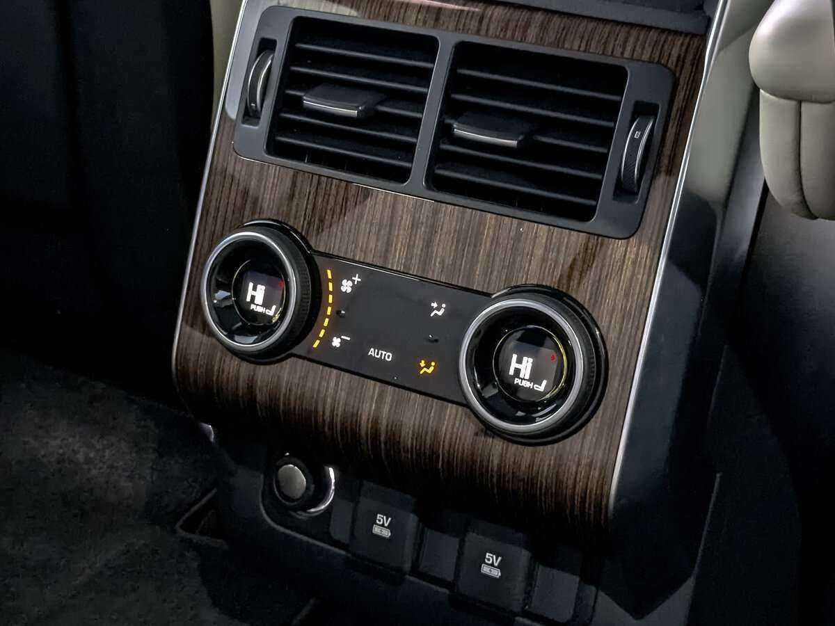 Land Rover Range Rover Sport 2020 года с пробегом. Фото: #24