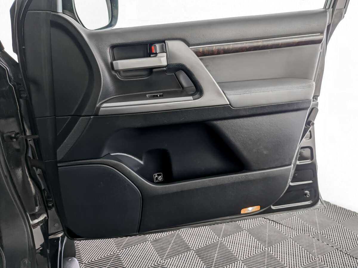 Toyota Land Cruiser 2008 года с пробегом. Фото: #16