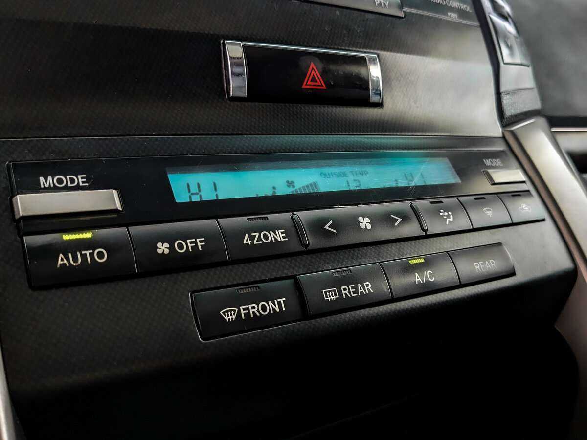 Toyota Land Cruiser 2008 года с пробегом. Фото: #17