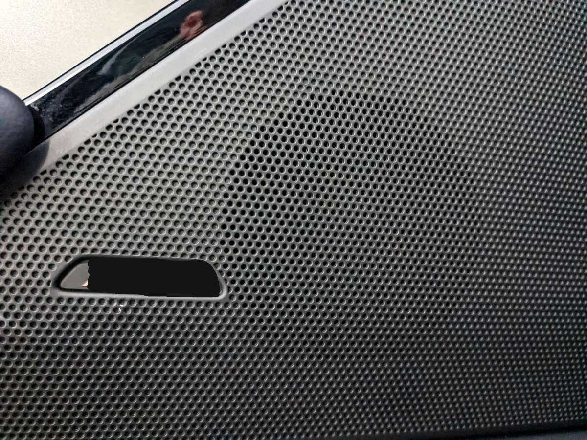 Land Rover Range Rover Velar 2020 года с пробегом. Фото: #18