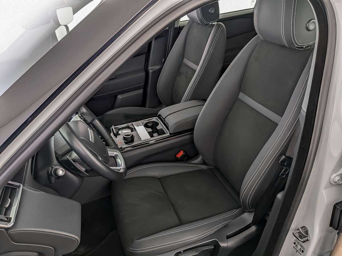 Land Rover Range Rover Velar 2020 года с пробегом. Фото: #15