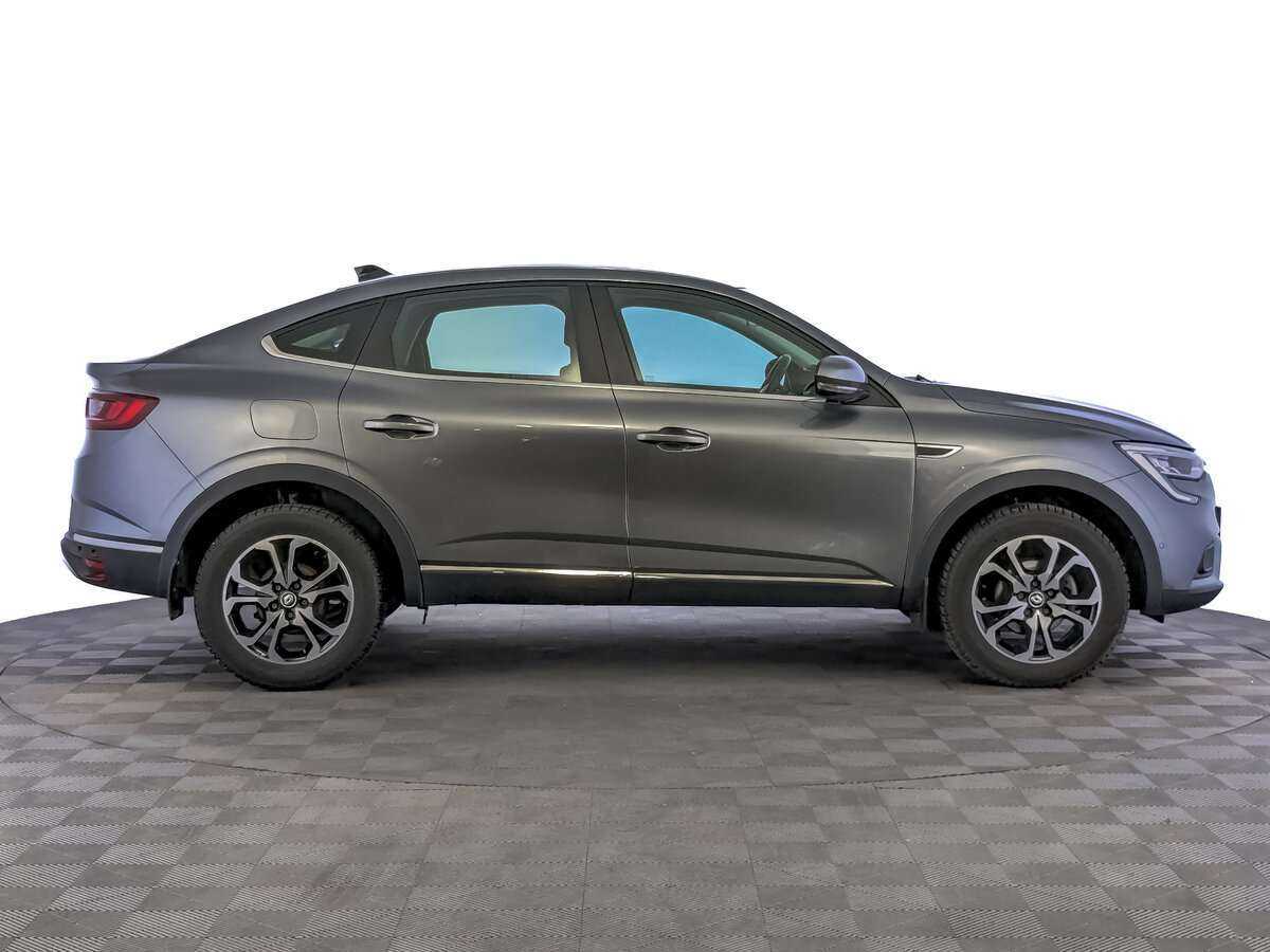 Renault Arkana 2021 года с пробегом. Фото: #3