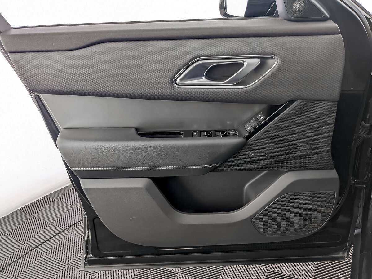 Land Rover Range Rover Velar 2021 года с пробегом. Фото: #14