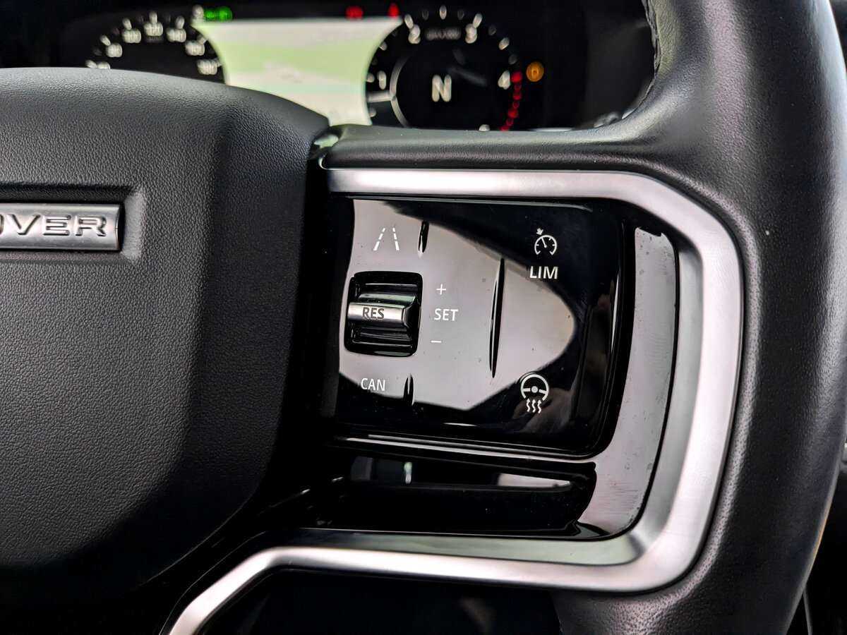 Land Rover Range Rover Velar 2021 года с пробегом. Фото: #25