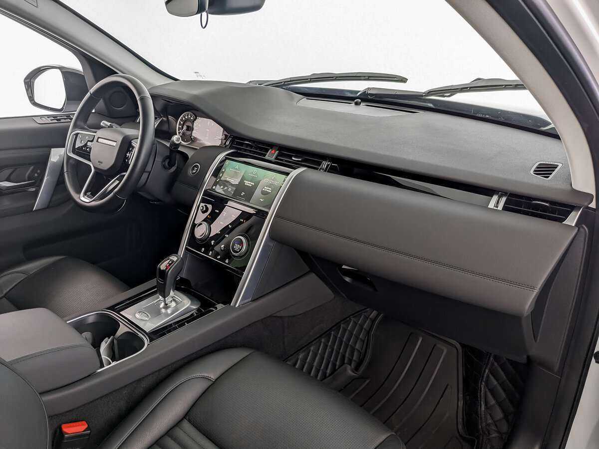 Land Rover Discovery Sport 2022 года с пробегом. Фото: #9