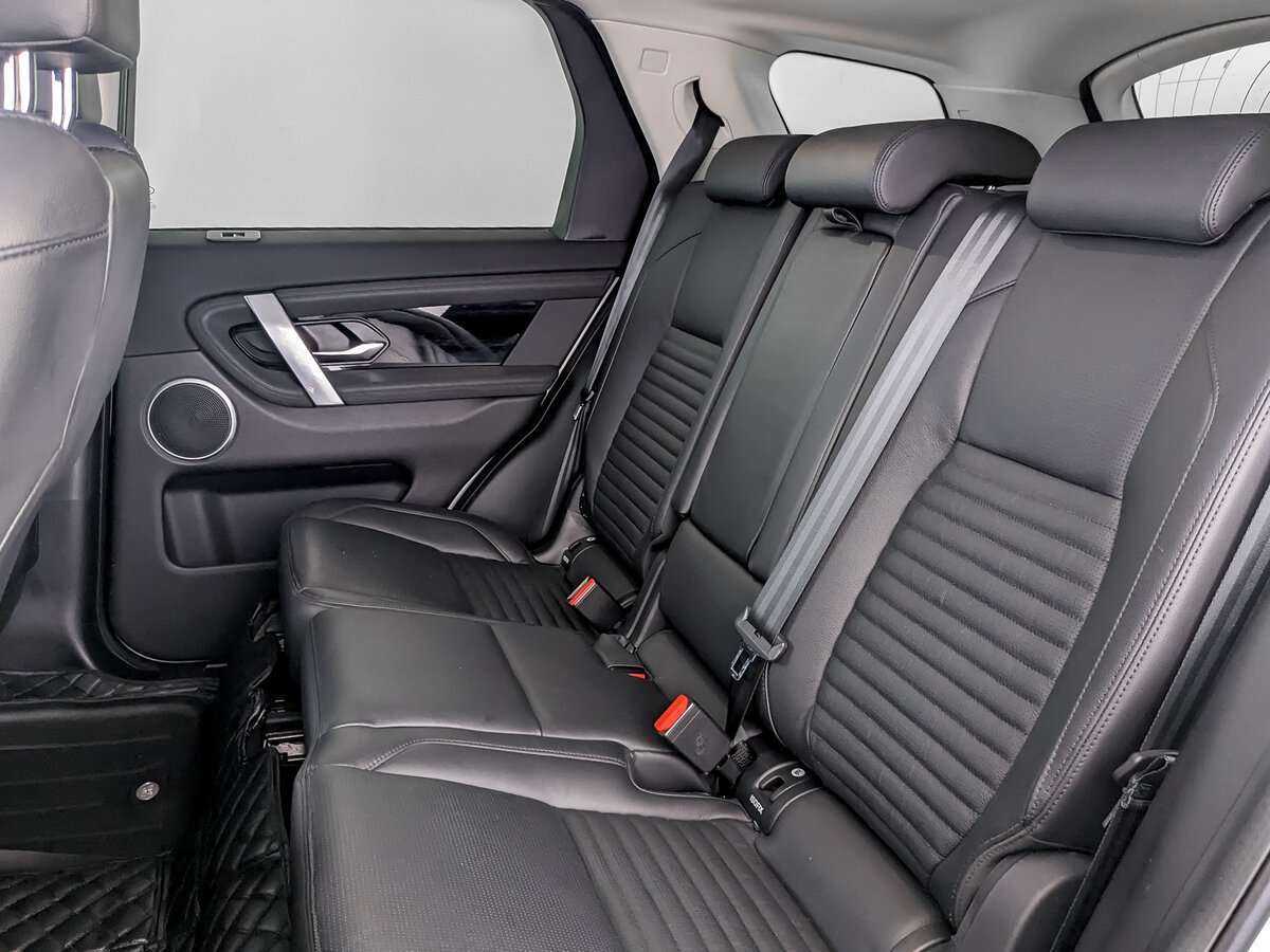 Land Rover Discovery Sport 2022 года с пробегом. Фото: #10