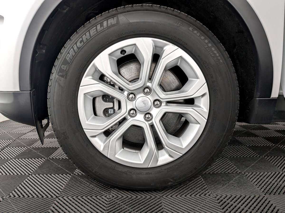 Land Rover Discovery Sport 2022 года с пробегом. Фото: #16