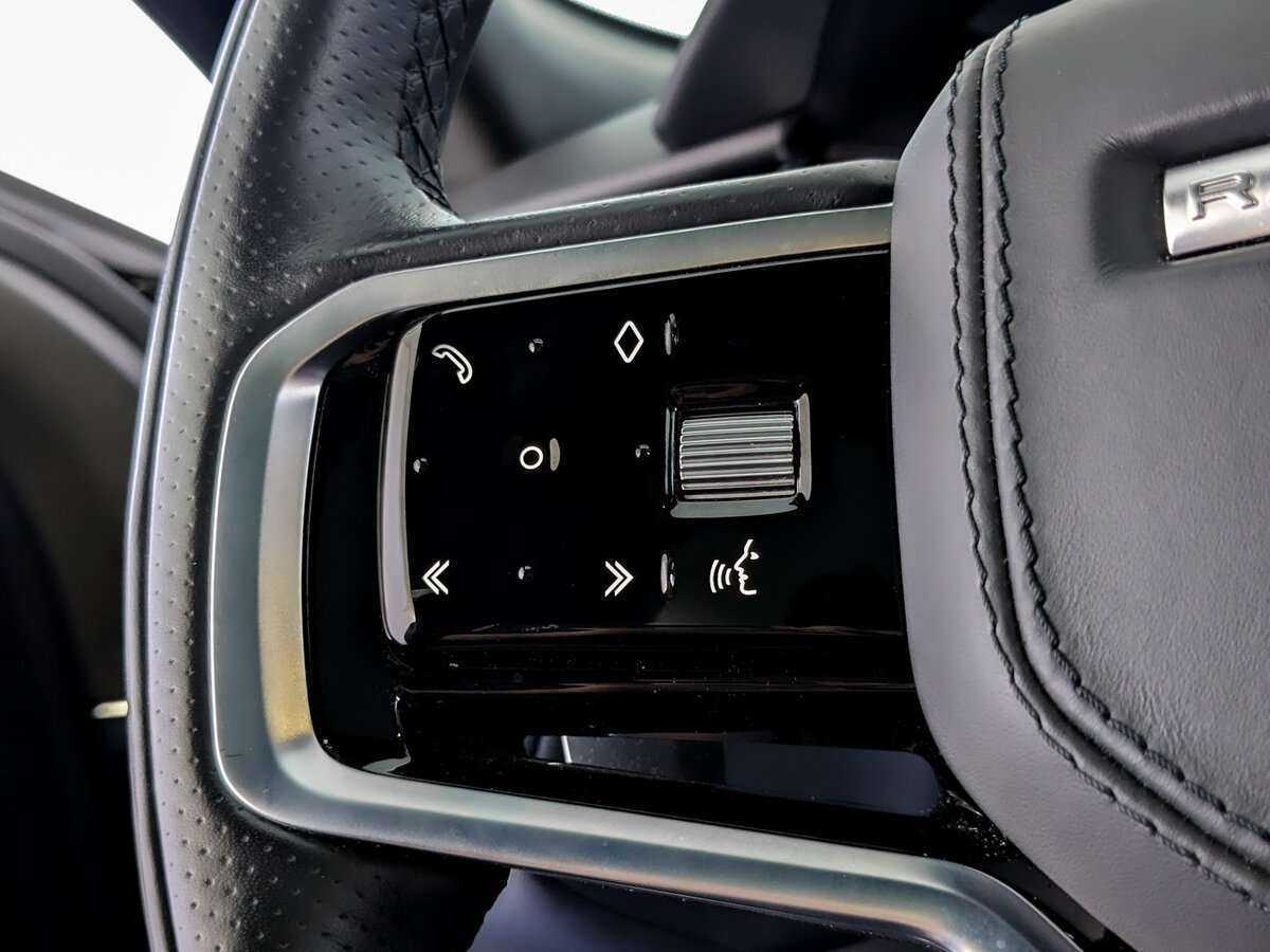 Land Rover Range Rover Velar 2021 года с пробегом. Фото: #21