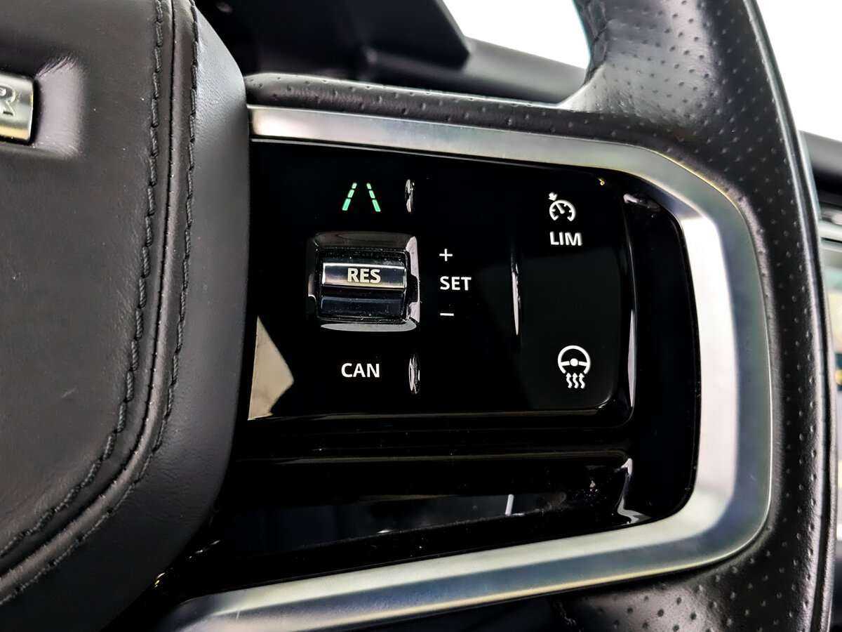 Land Rover Range Rover Velar 2021 года с пробегом. Фото: #22