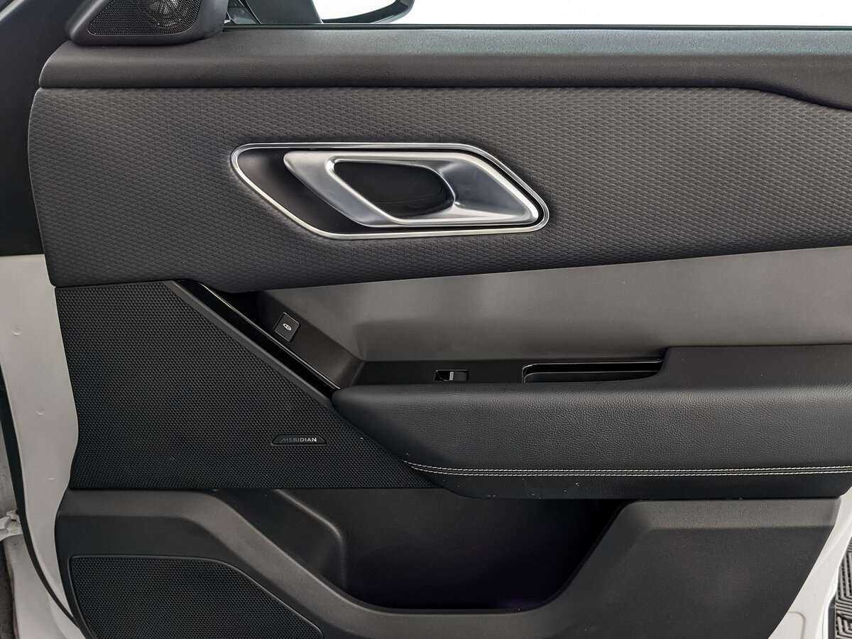 Land Rover Range Rover Velar 2019 года с пробегом. Фото: #21