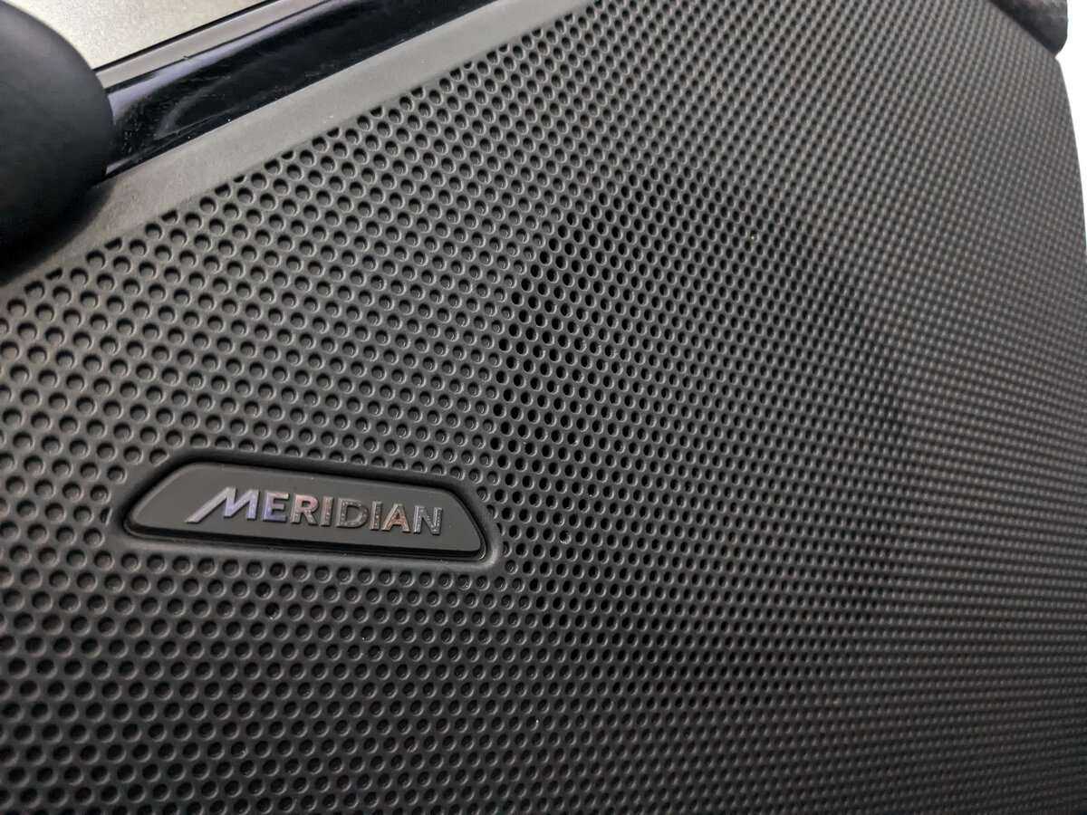 Land Rover Range Rover Velar 2019 года с пробегом. Фото: #23