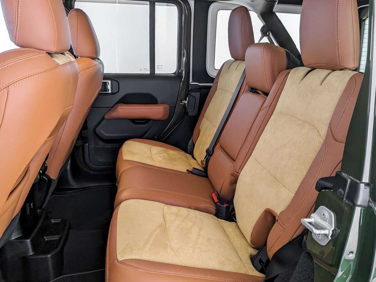 Jeep Wrangler 2021 года с пробегом. Фото: #11